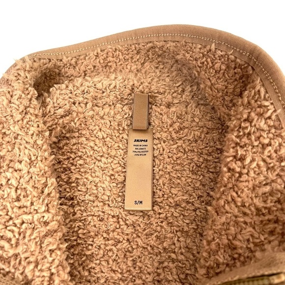 Skims Cozy Knit Teddy Cropped Pullover Camel S/M - Picture 9 of 15